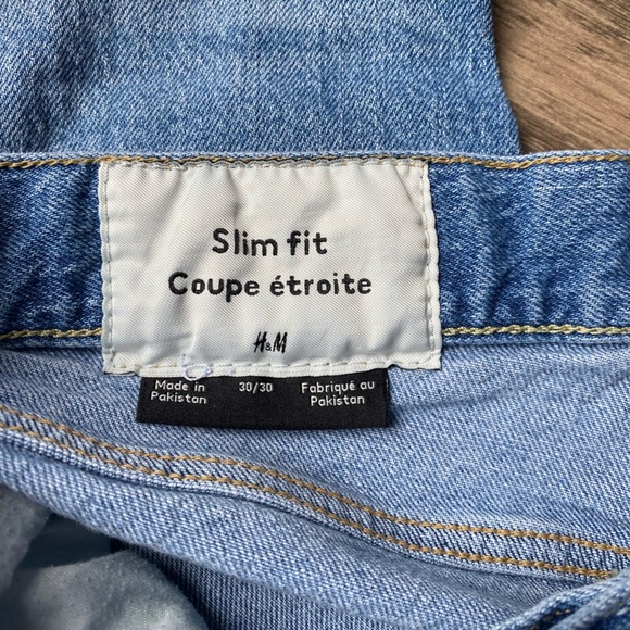 H&M Women’s Light Blue Straight Jeans Size 30 - Picture 8 of 9